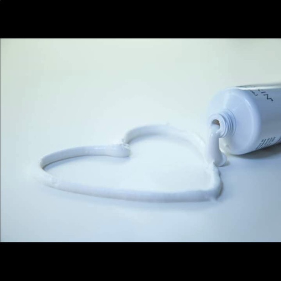 Whitening toothpaste - Picture 4 of 8